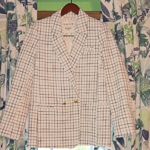Abercrombie & Firch Elegant White Checkered Blazer    Size Small